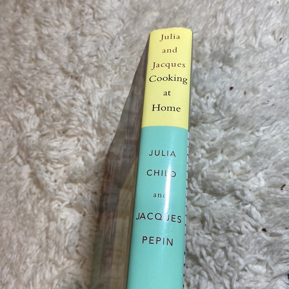 JULIA and JACQUES COOKING AT HOME by JULIA CHILD & JAQUES PEPIN HB EUC - Picture 2 of 9
